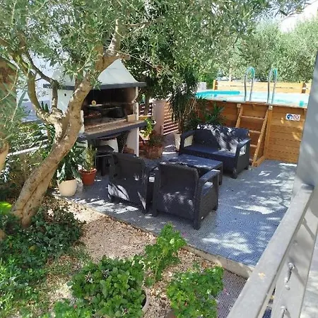 With Swimming Pool - 23759 Apartment *