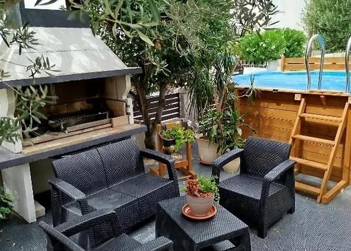 With Swimming Pool - 23759 *